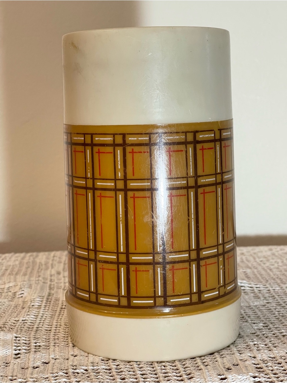 Vintage Ivory and Mustard Geometric ALADDIN thermo - food storage